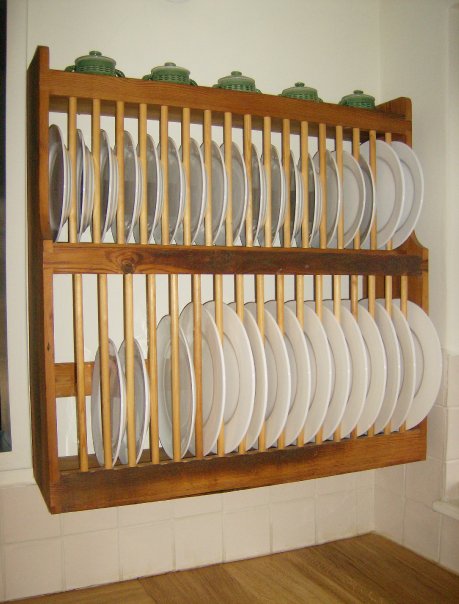 Plate rack.